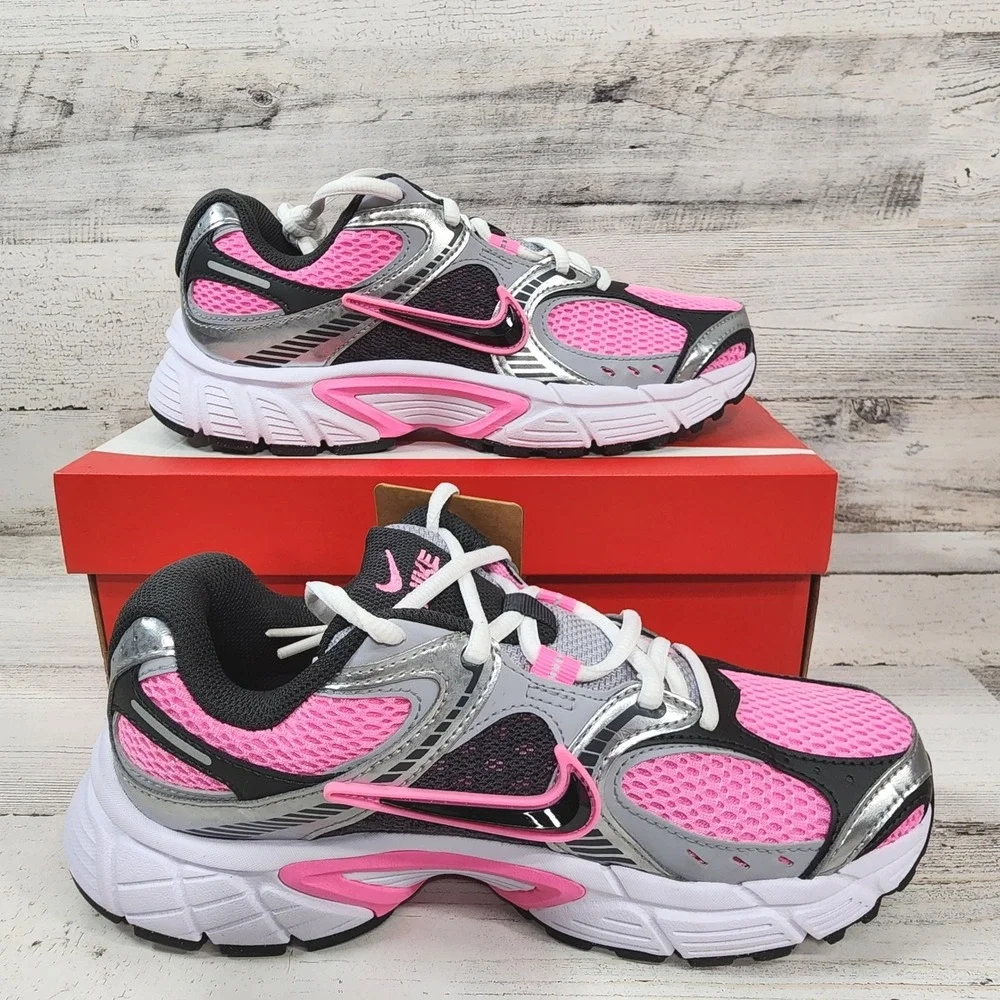 Nike V5 RNR Running Shoes Women Size 7 Pink Spell Black Silver HQ7901 601 NWB